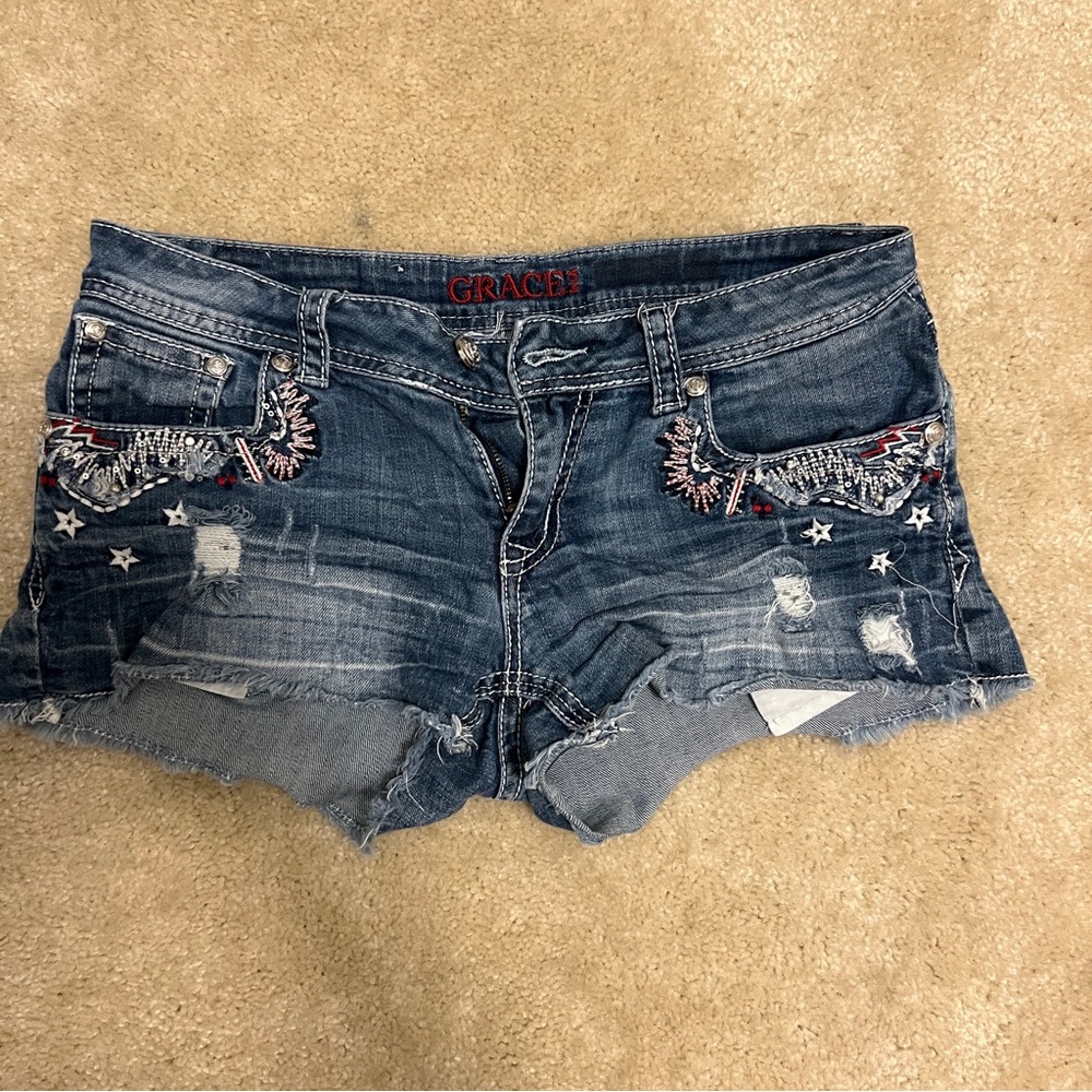 Grace in LA shorts